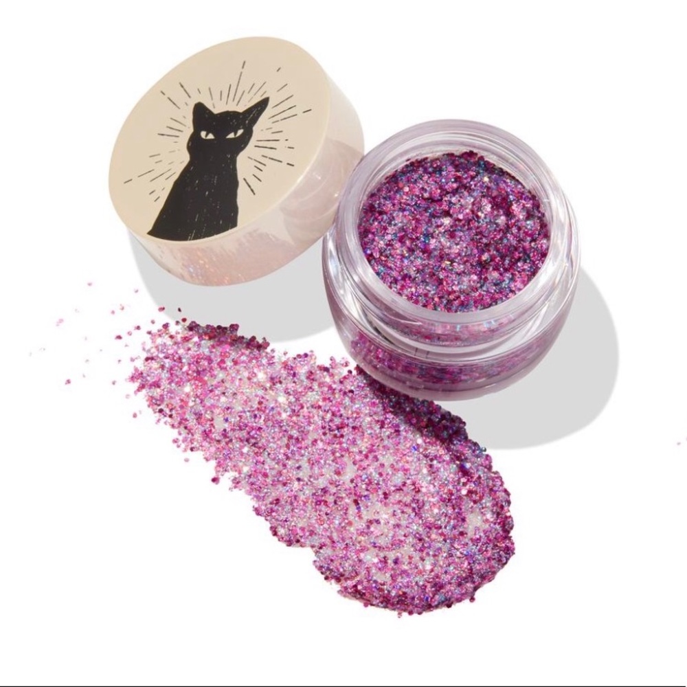 Hocus Pocus Colourpop Amok, Amok, Amok, Amok!